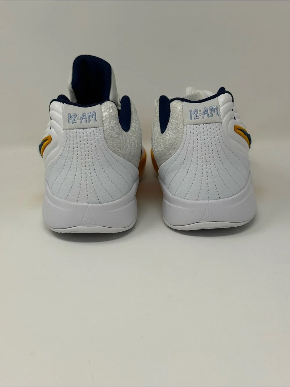 Size 4Y- Nike Ha 2(GS) FV5633-103